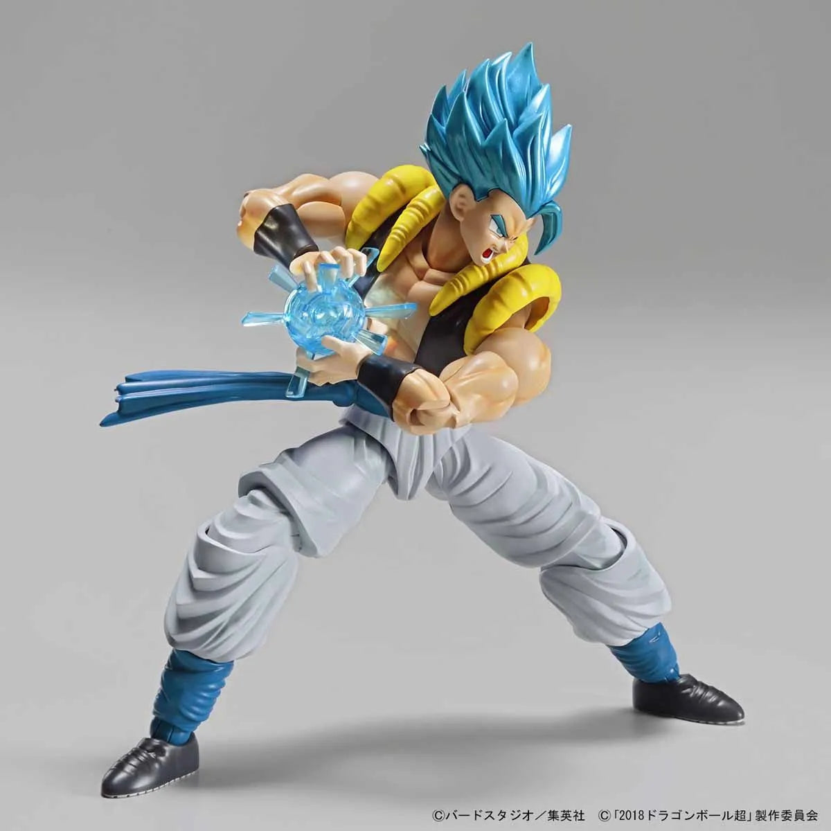 Figure-rise Standard - model kit Gogeta - maquette montée pose dynamique