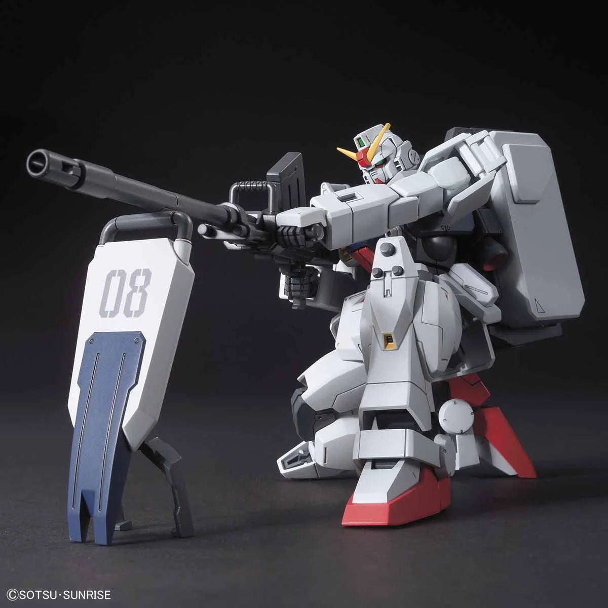 Gunpla HG 1/144 Gundam Ground Type – maquette montée posing avec bouclier