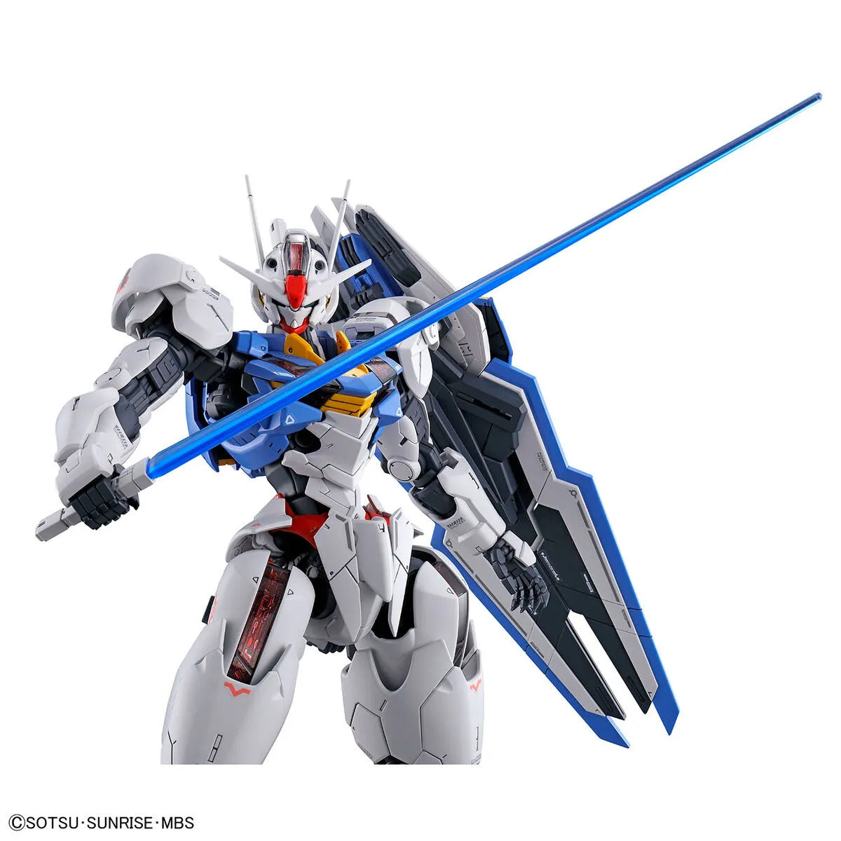 Gunpla Gundam Aerial FM 1/100 – maquette montée pose sabre