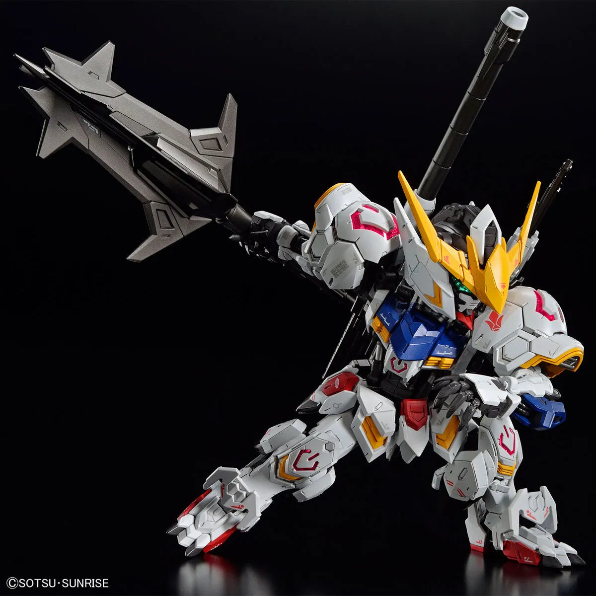 Gunpla Gundam Barbatos MGSD – maquette montée pose dynamique