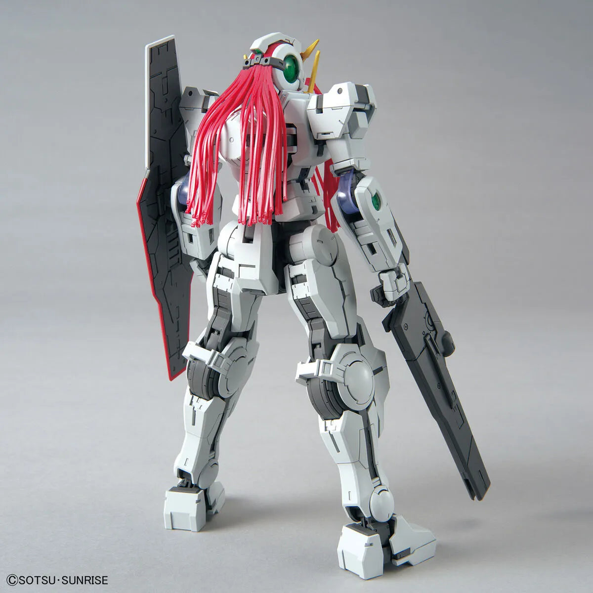 Gunpla Gundam Virtue MG 1/100 – maquette montée vue arrière