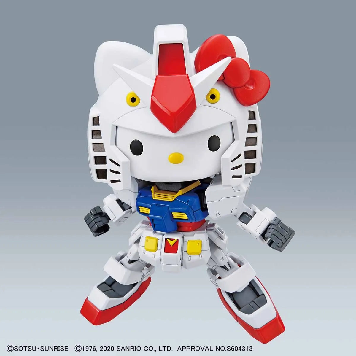 Gunpla Hello Kitty / RX-78-2 Gundam SD – maquette montée mélange Gundam et hello Kitty posing
