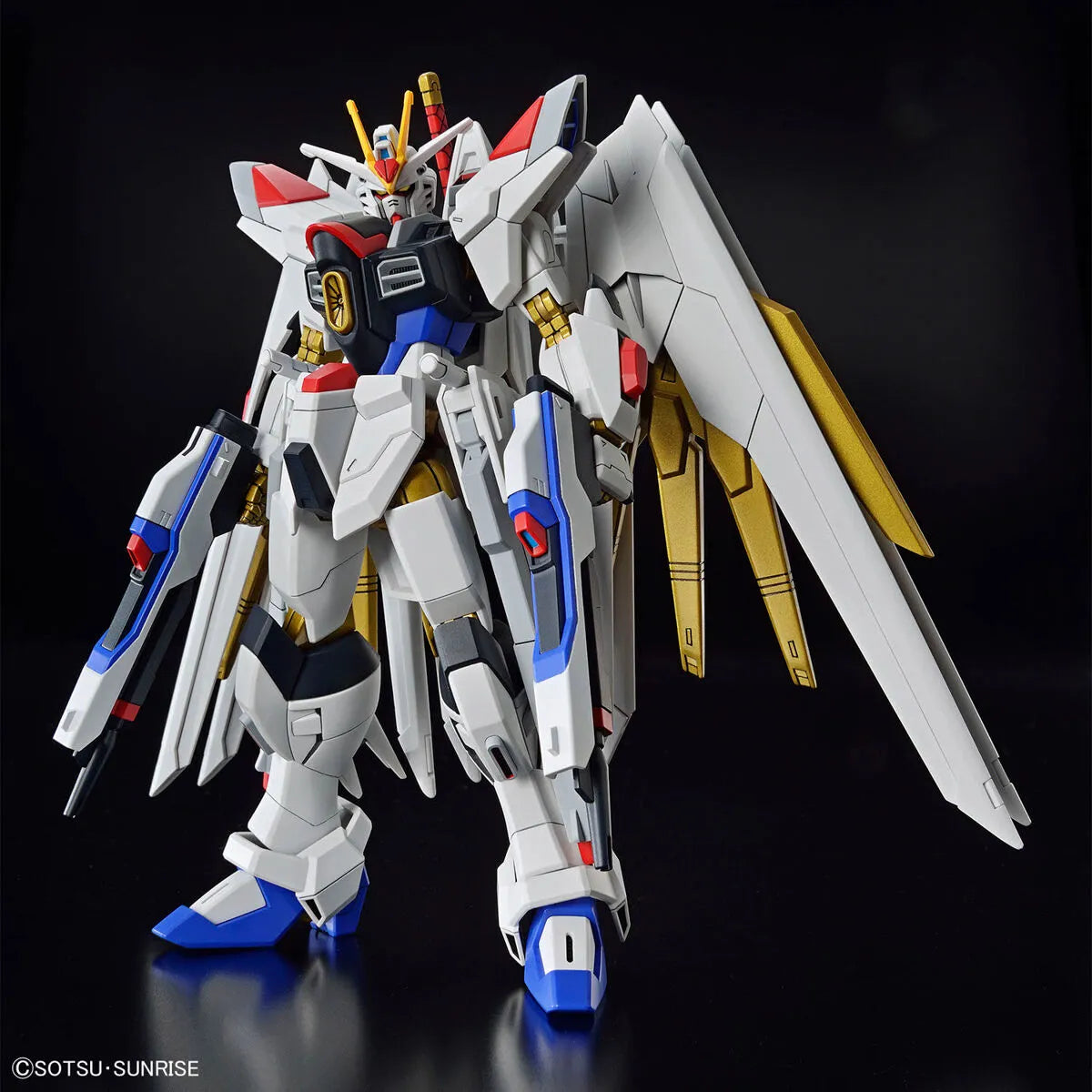 Gunpla Mighty Strike Freedom Gundam HG 1/144 – maquette montée vue avant