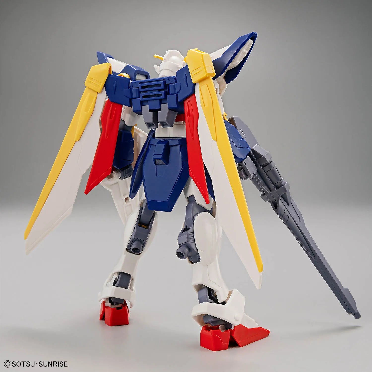 Gunpla Wing Gundam EG 1/144 – maquette montée vue de dos