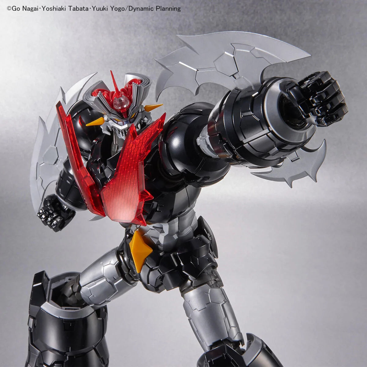 HG 1/144 Mazinger Zero (Infinitism) - Posing