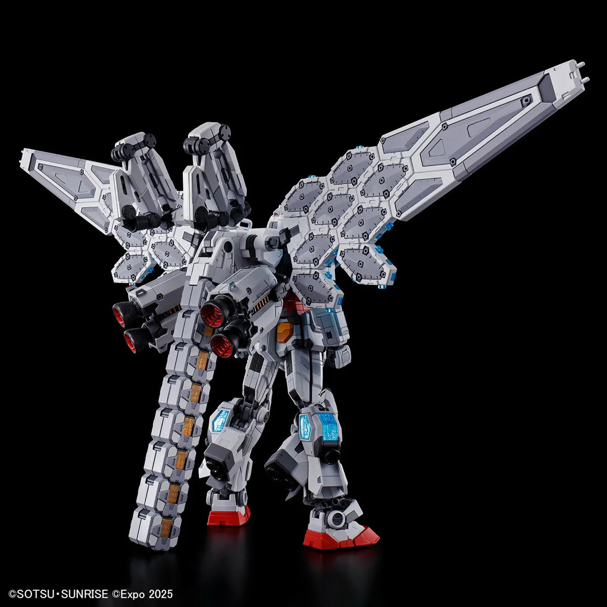 HG 1/144 RX-78F00/E Feather Unit - maquette montée avec ailes de dos