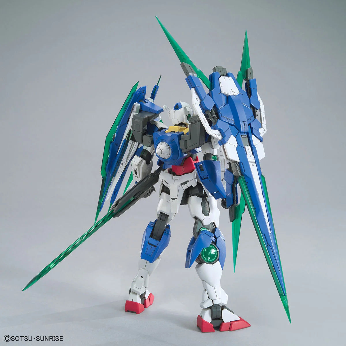 MG 1/100 Gundam 00 Qan[T] Full Saber