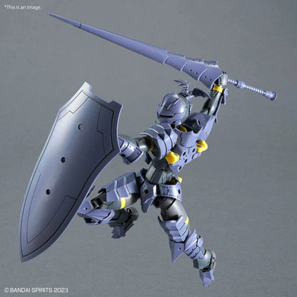 30MF LIBER LANCER - Posing
