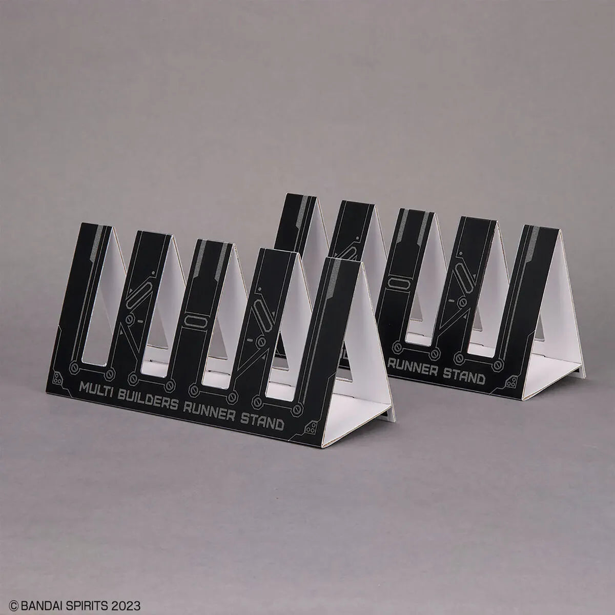 Multi Builders Runner Stand - Bandai Spirits - présentation