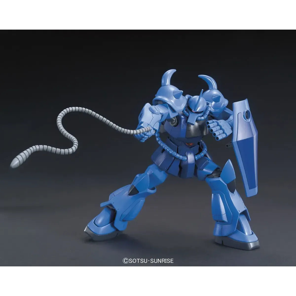 Gunpla Gouf HG 1/144 – maquette montée pose combat