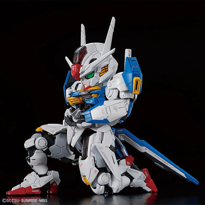 Gunpla Gundam Aerial MGSD – maquette montée pose à genoux