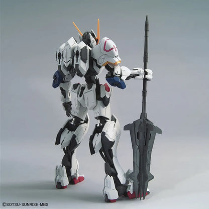 Gunpla Gundam Barbatos MG 1/100 – maquette montée vue arrière