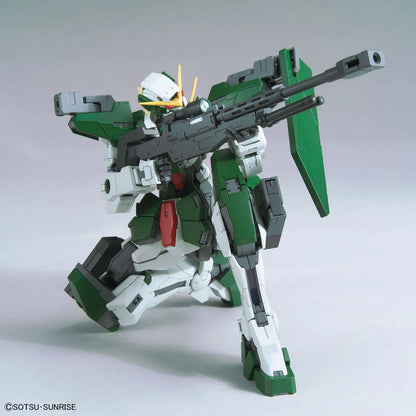 Gunpla Gundam Dynames MG 1/100 – maquette montée pose avec fusil sniper