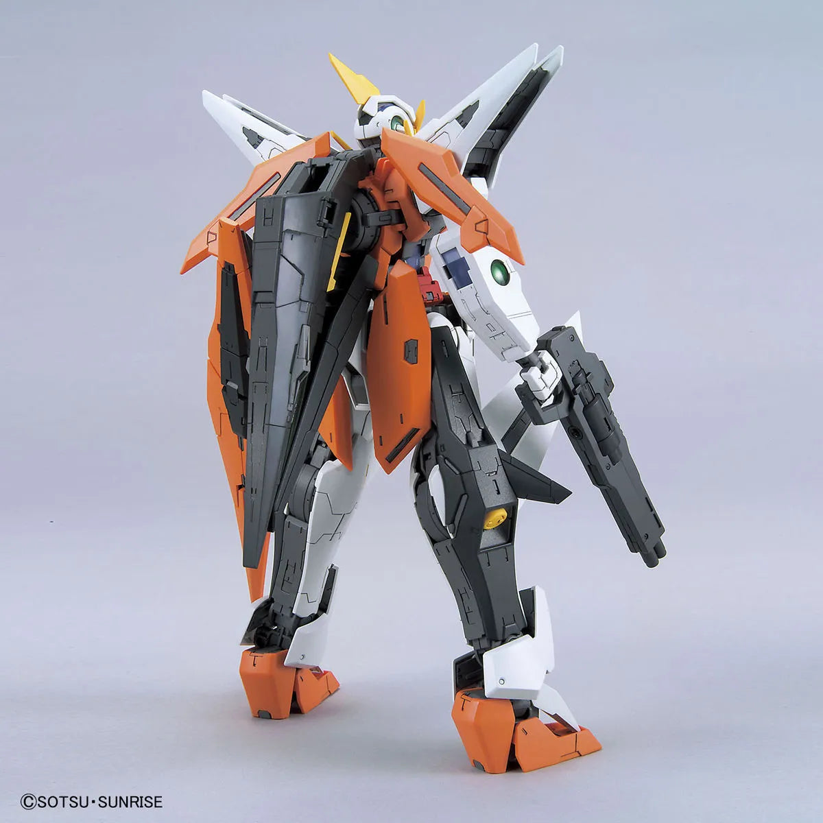 Gunpla Gundam Kyrios MG 1/100 – maquette montée vue arrière