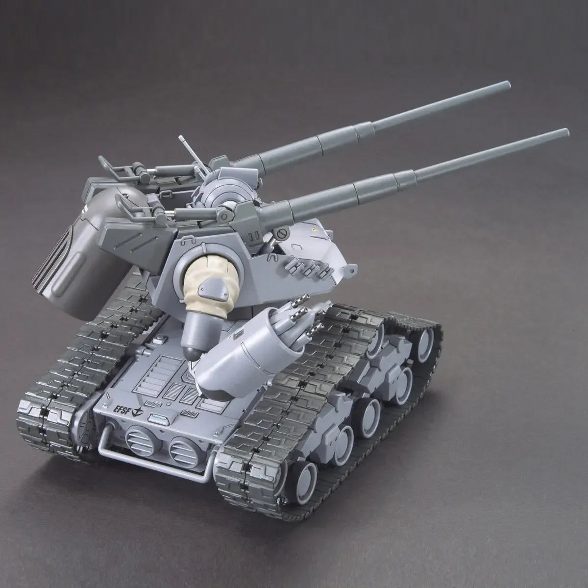 Gunpla Guntank HG 1/144 – maquette montée vue arrière