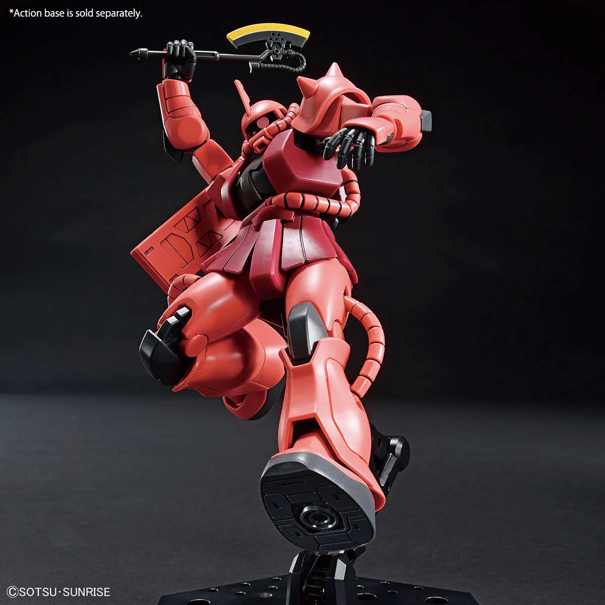 Gunpla MS-0 Zaku II 40th Gunpla Anniversary HG 1/144 – maquette montée pose avec hache