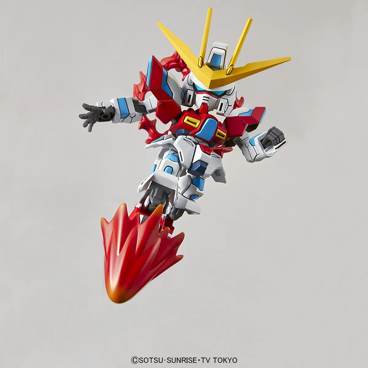 Gunpla Try Burning Gundam SD – maquette montée pied enflammé