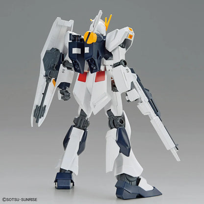 Gunpla RX-93 V Gundam EG 1/144 – maquette montée vue arrière