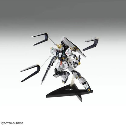 Gunpla V Gundam ver ka MG 1/100 – maquette montée pose