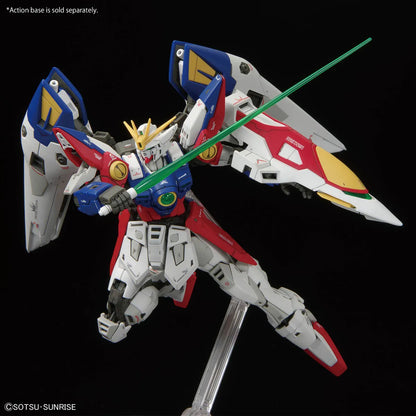 Gunpla Wing Gundam Zero HG 1/144 – maquette montée vue avec sabre