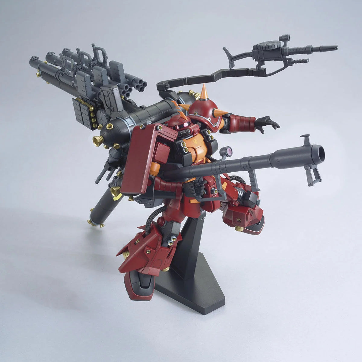 HG 1/144 ZAKU II High Mobility "Psycho Zaku" - posing