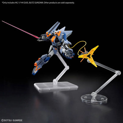 HG 1/144 Duel Blitz Gundam - Posing
