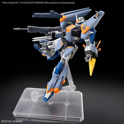 HG 1/144 Duel Blitz Gundam - Posing