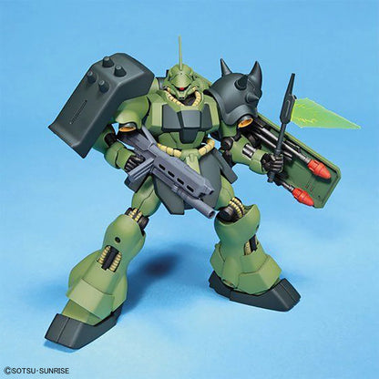Gunpla HG 1/144 Geara Doga - Posing