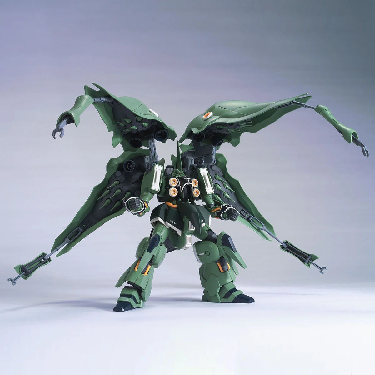 HG Kshatriya - Ailes déployées