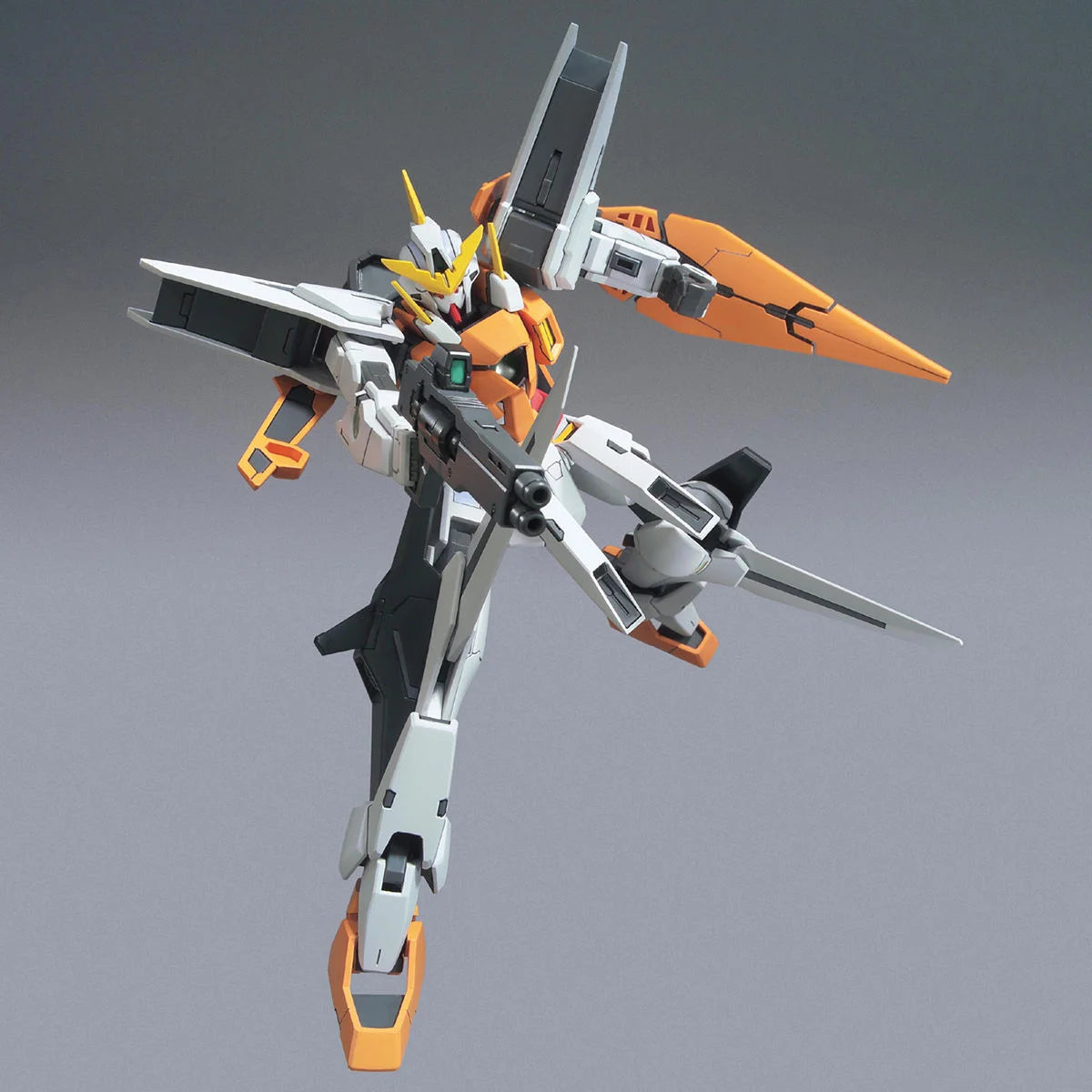 HG 1/144 Gundam Kyrios - Posing