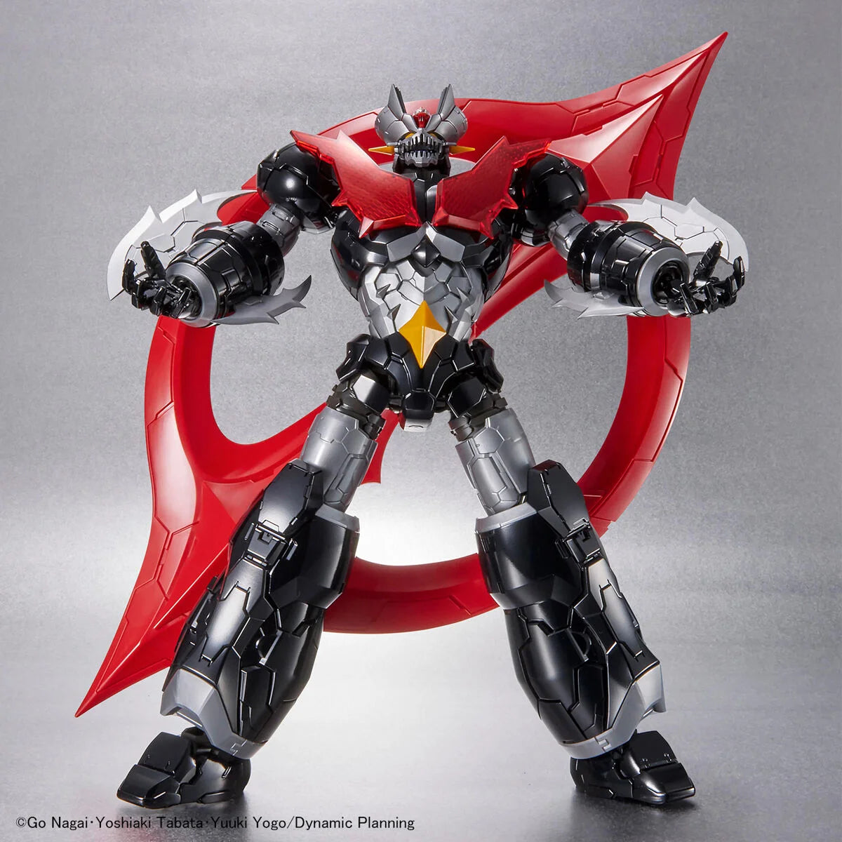 HG 1/144 Mazinger Zero (Infinitism) - Posing