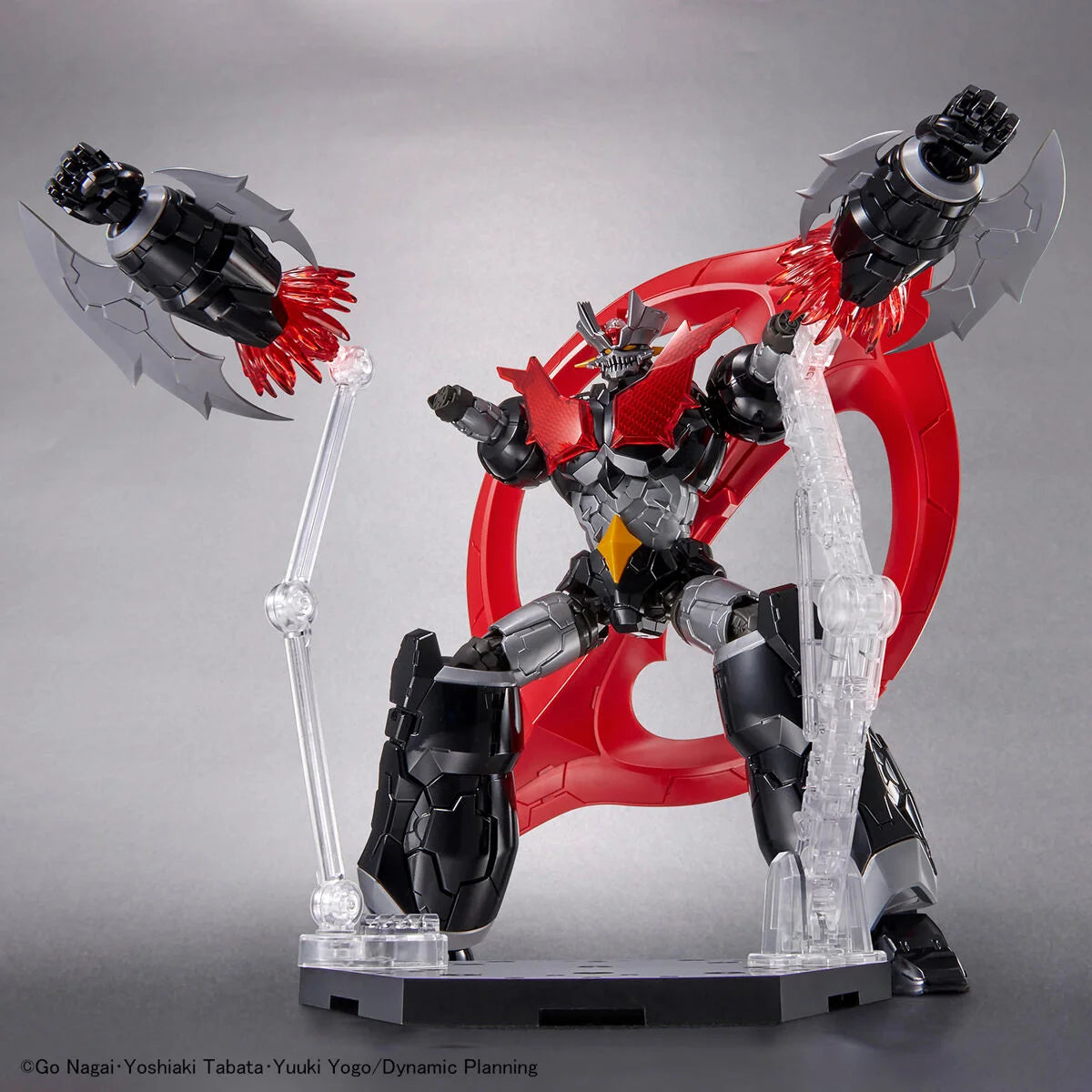HG 1/144 Mazinger Zero (Infinitism) - Posing