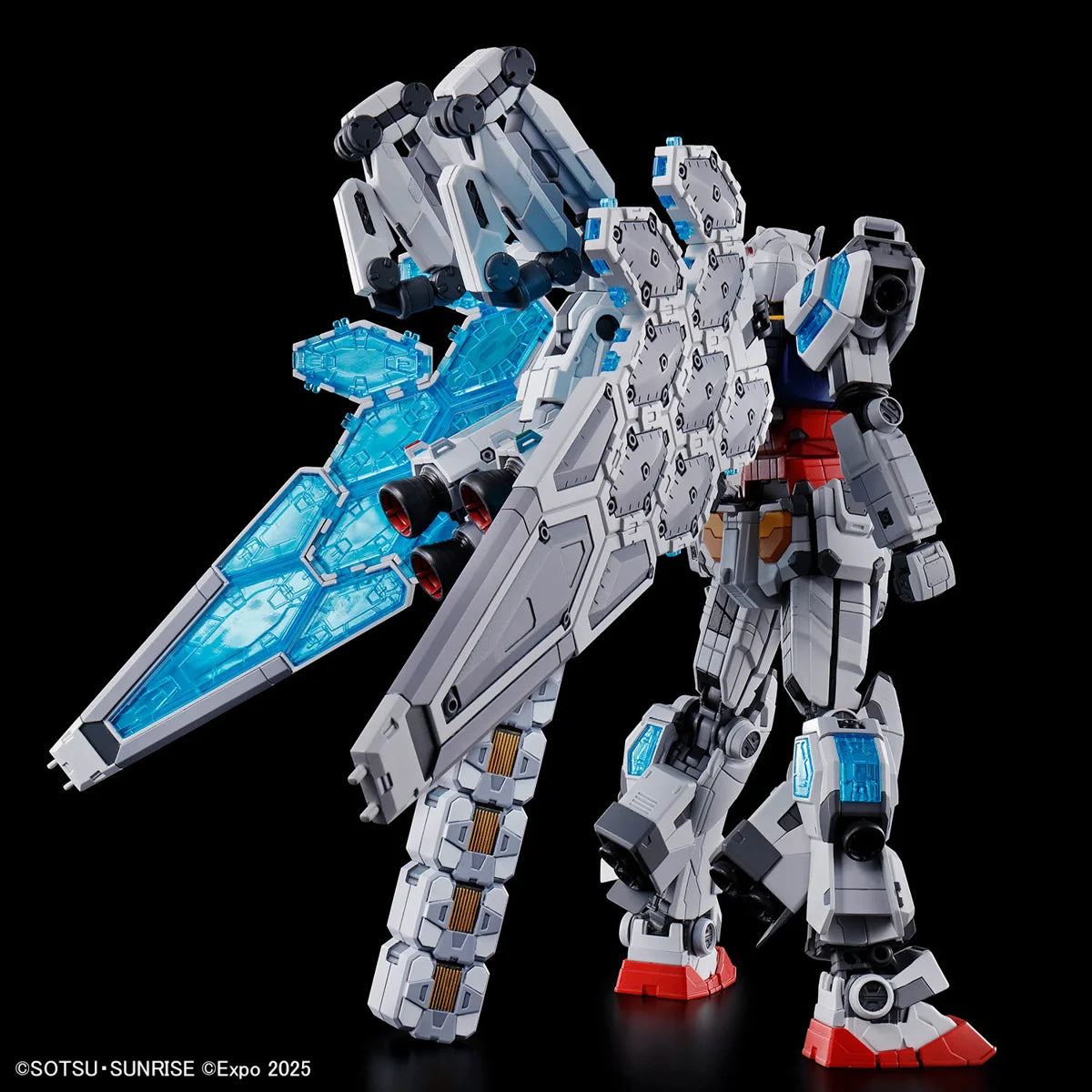 HG 1/144 RX-78F00/E Feather Unit - maquette montée avec ailes repliées de dos