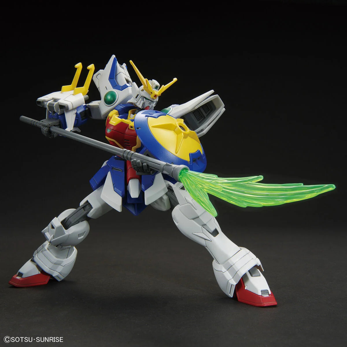 HG 1/144 Shenlong Gundam - Posing avec la lance