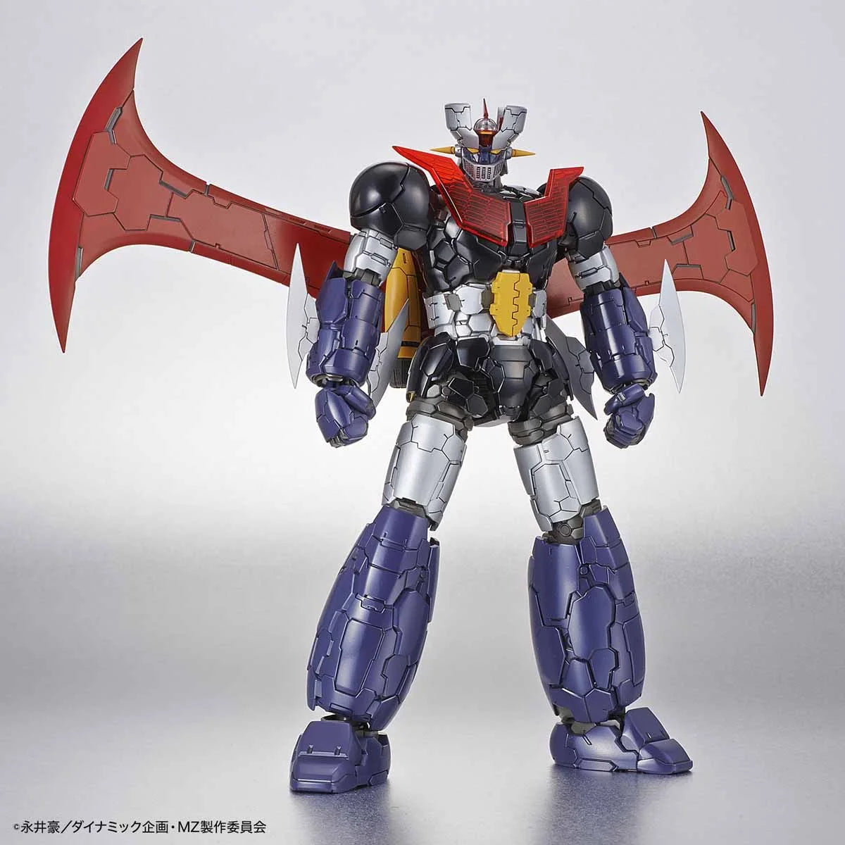Mazinger Z Infinity - Vue de face avec ailes