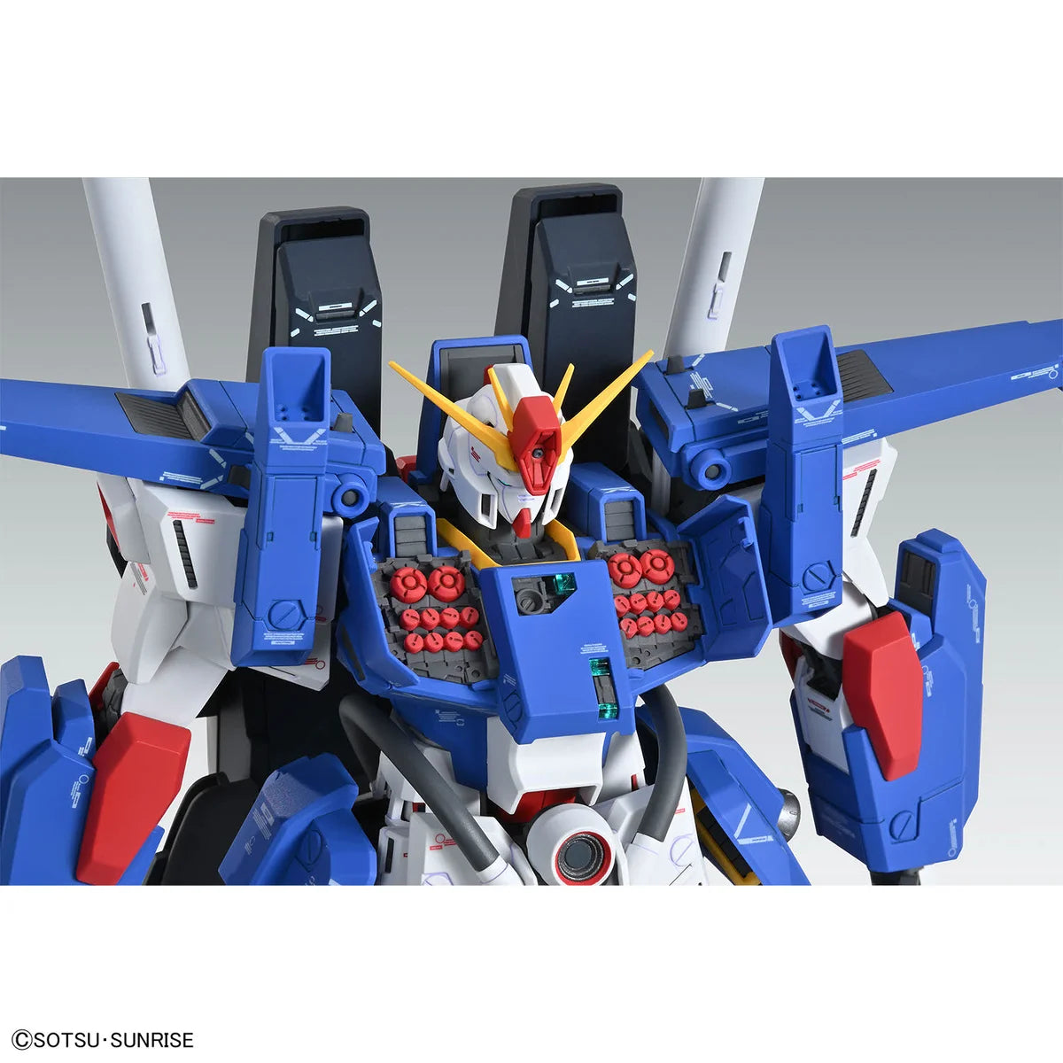 Gunpla Full Armor ZZ Gundam ver ka MG 1/100 – zoom sur le torse avec missiles