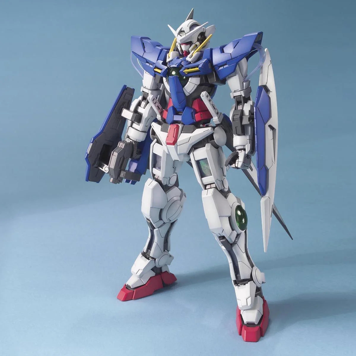 MG 1/100 Gundam Exia - Vue de face