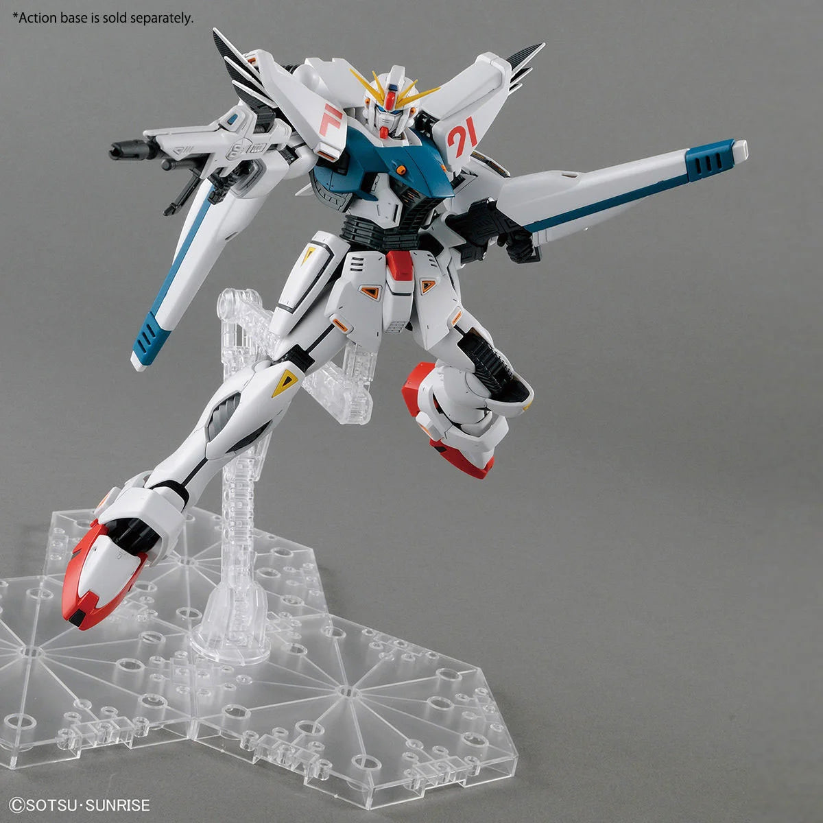 MG 1/100 Gundam F91 Ver.2.0 - Posing