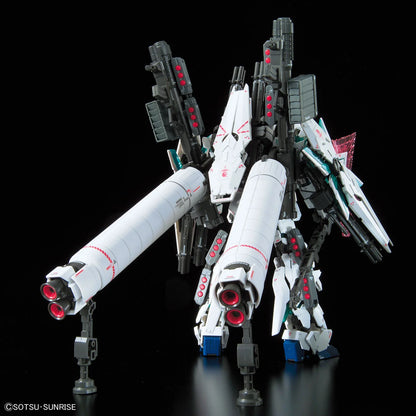 RG 1/144 RX-0 Full Armor Unicorn Gundam - Vue de dos