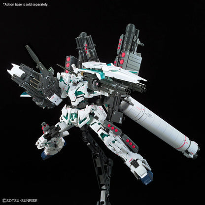 RG 1/144 RX-0 Full Armor Unicorn Gundam - Posing