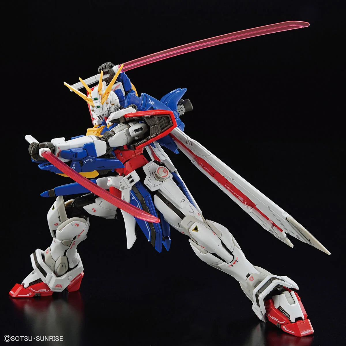 Gunpla God Gundam RG 1/144 – posing avec sabres
