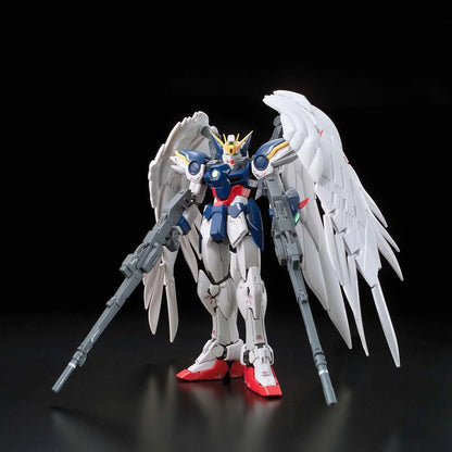 Gunpla RG Wing Gundam Zero EW - maquette montée