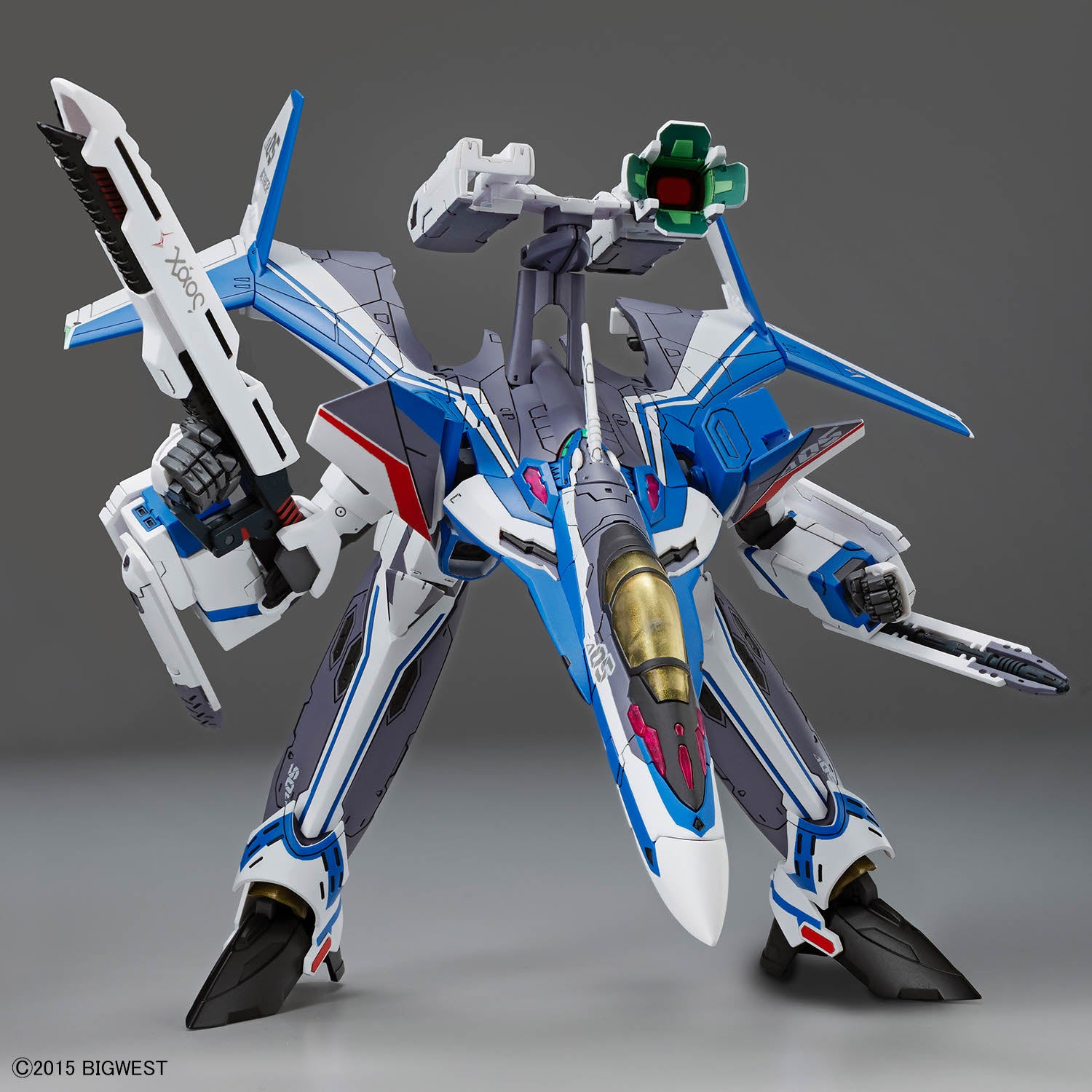 MACROSS - HG 1/100 VF-31J Siegfried (Hayate Immelmann Use) - mode intermédiaire